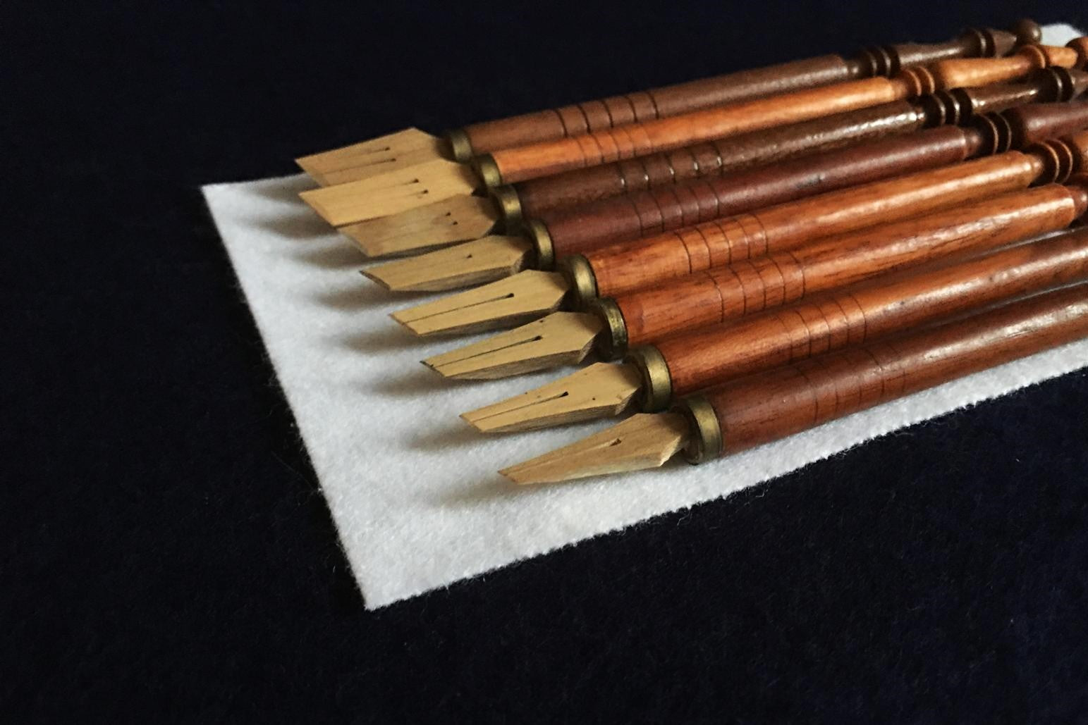 Set of 8 bamboo qalams for Arabic calligraphy: 3 - 10 mm