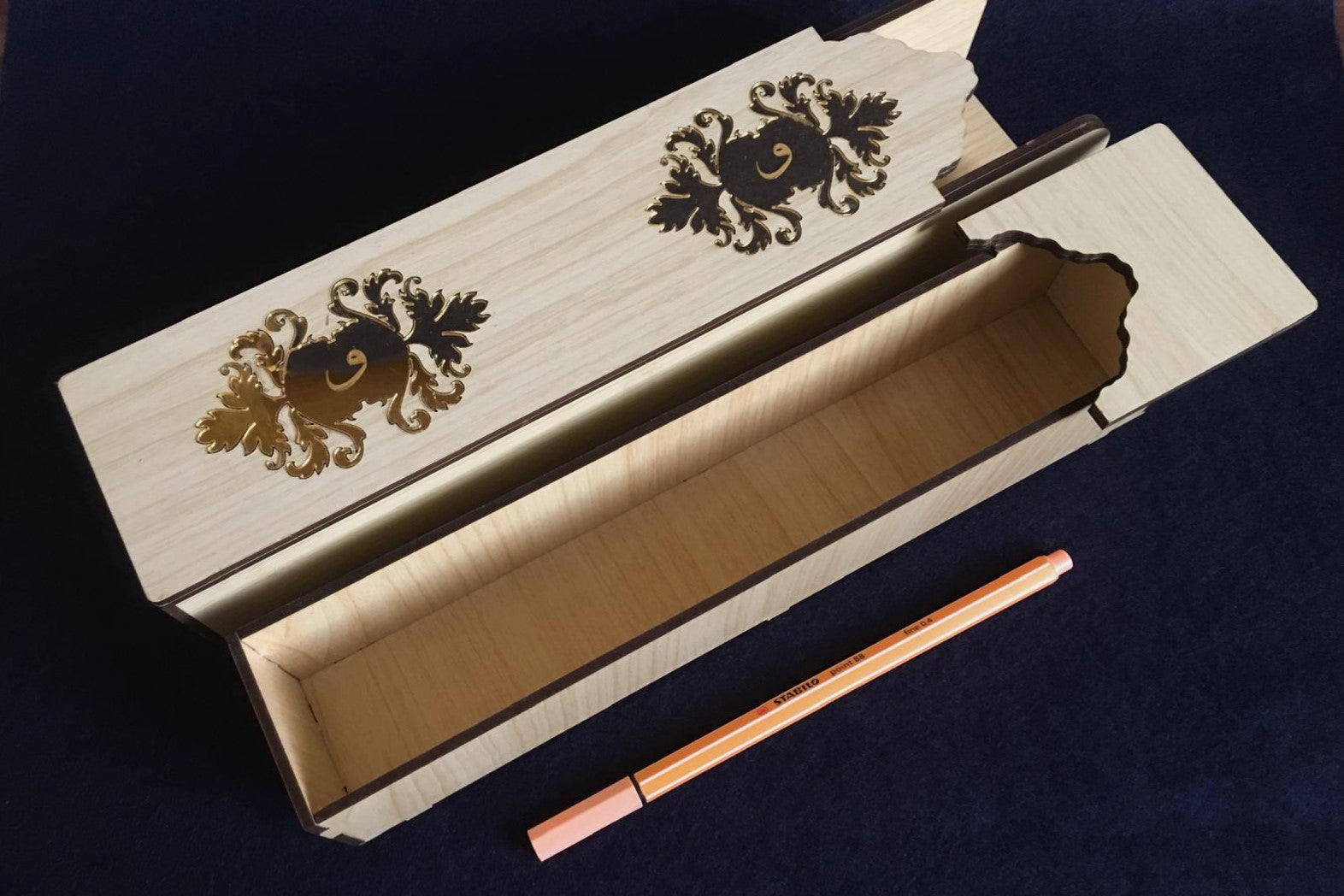 Large wooden kalamdan pen case with golden metallic decoration