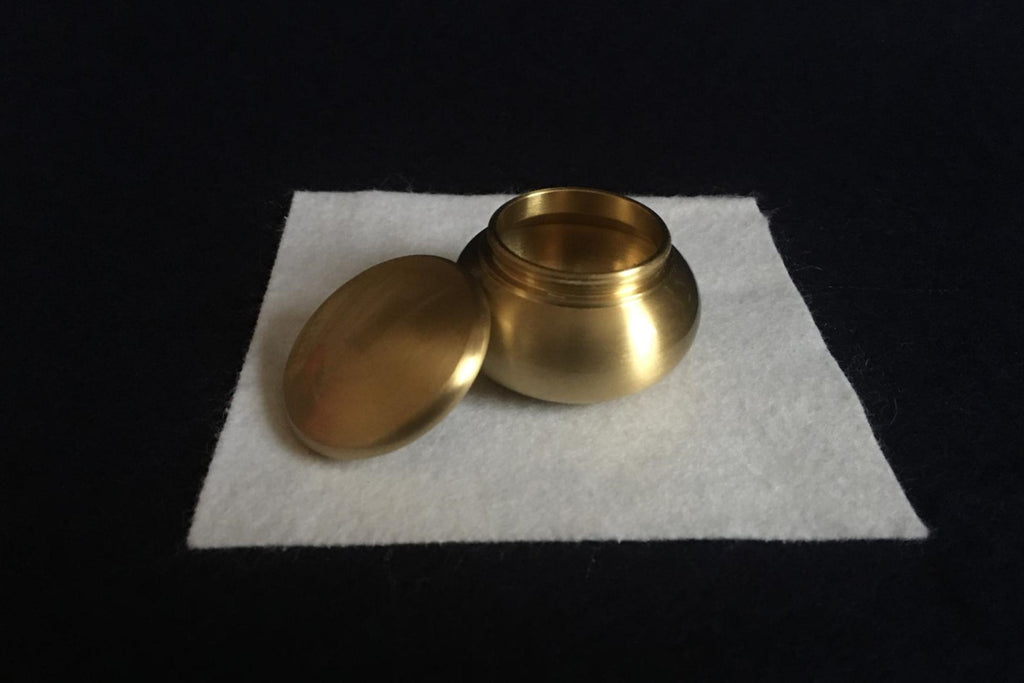 Brass inkwell for Arabic calligraphy (1)