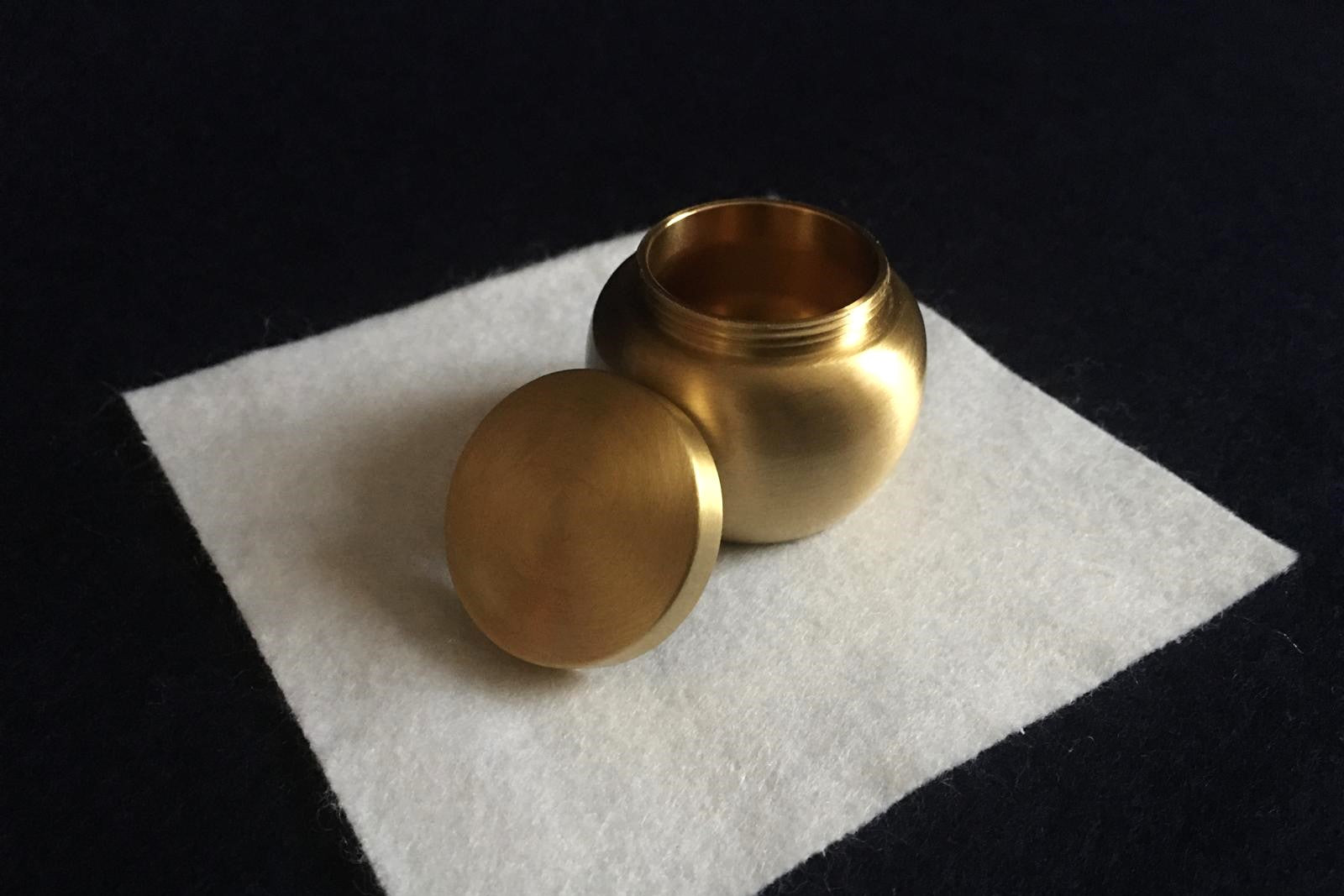 Brass inkwell for Arabic calligraphy (2)