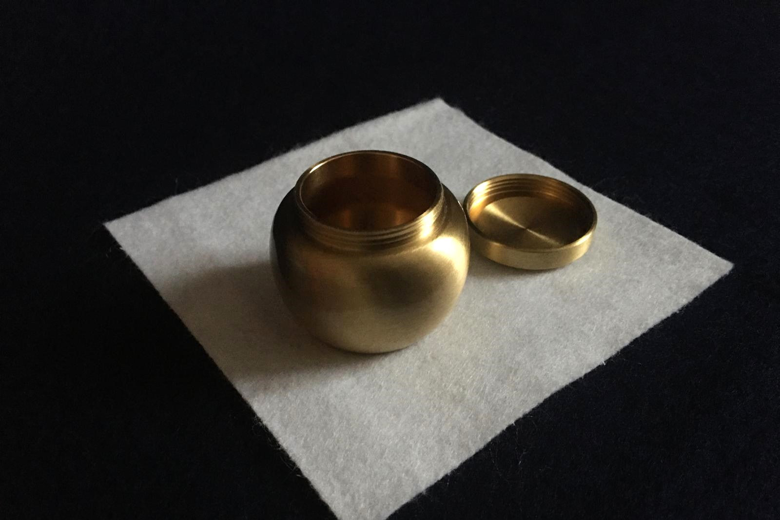 Brass inkwell for Arabic calligraphy (2)