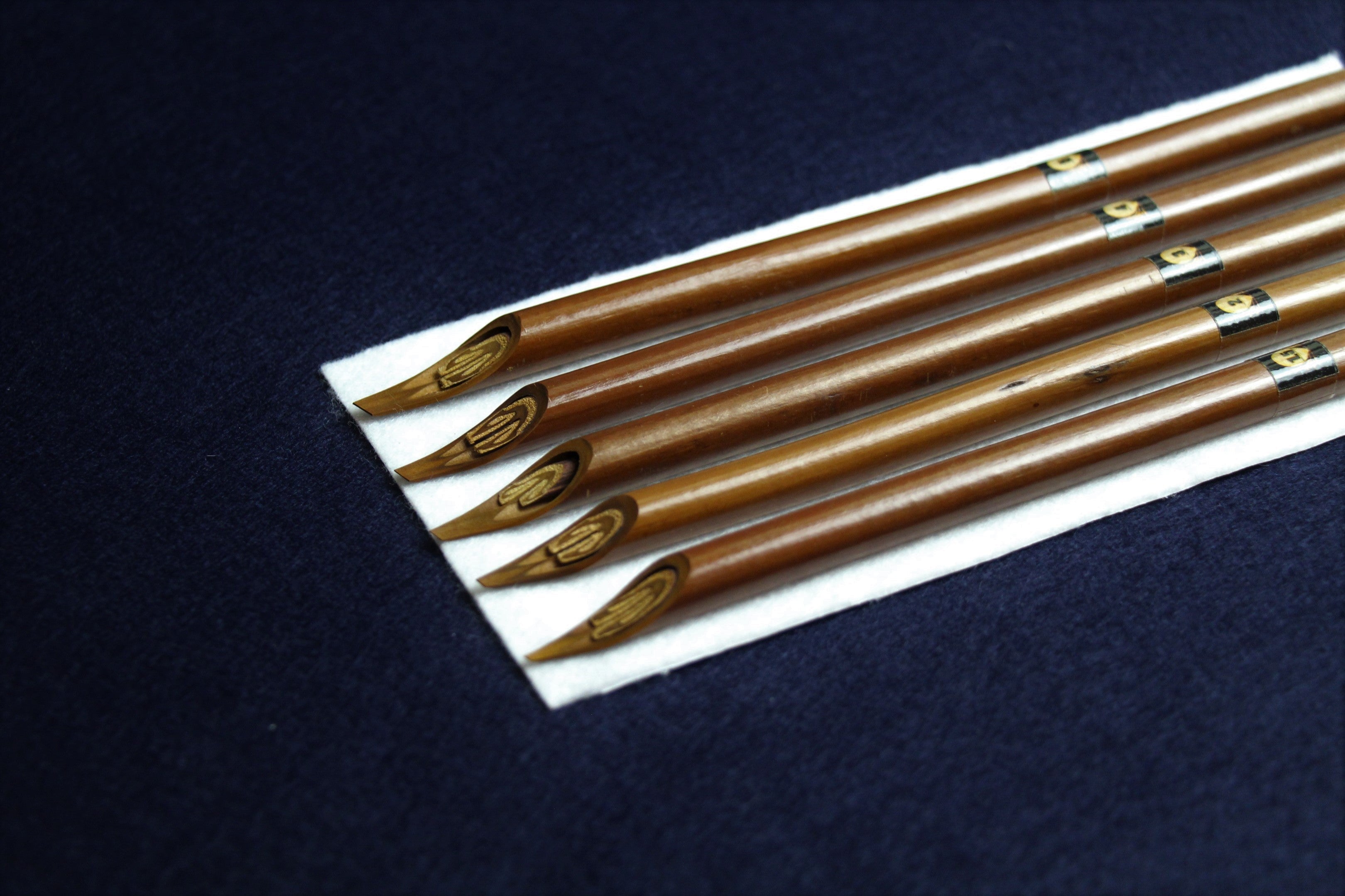 Left hand set of 5 handam qalams for Arabic calligraphy: 1.5 - 5 mm